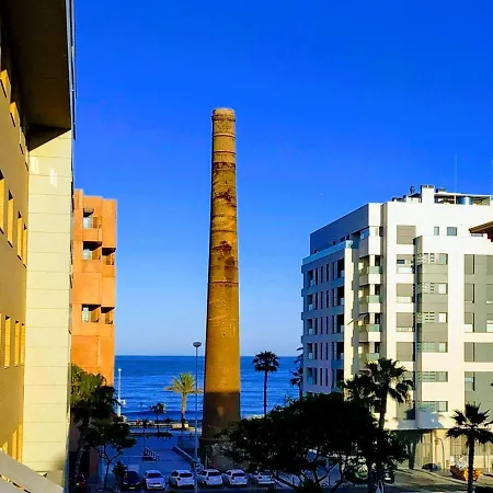 On The Beach! Frente Al Paseo Maritimo, Parking Y Piscina Málaga Exterior foto